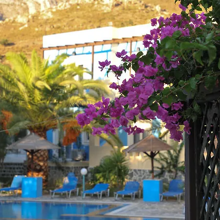 公寓式酒店 Efstathia Xirokambos (Leros)