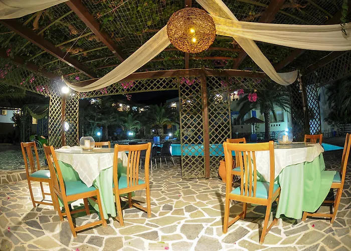 아파트호텔 Efstathia Xirokambos (Leros)