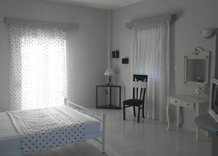 Efstathia Xirokambos (Leros)