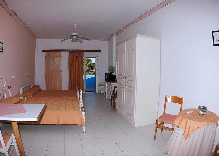 Efstathia Xirokambos (Leros)