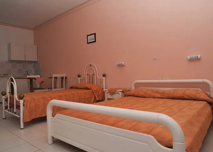 아파트호텔 Efstathia Xirokambos (Leros)